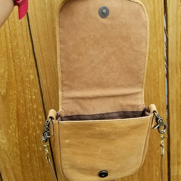 MONTANA WEST • Delila Crossbody Purse - Picture 2 of 6